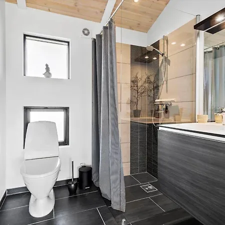 Ln1866-hjorring-mollebakkevej-56 *